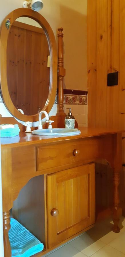 Mapleton Peaceful Provence Bnb Exterior foto